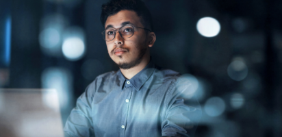 analyst looking at computer